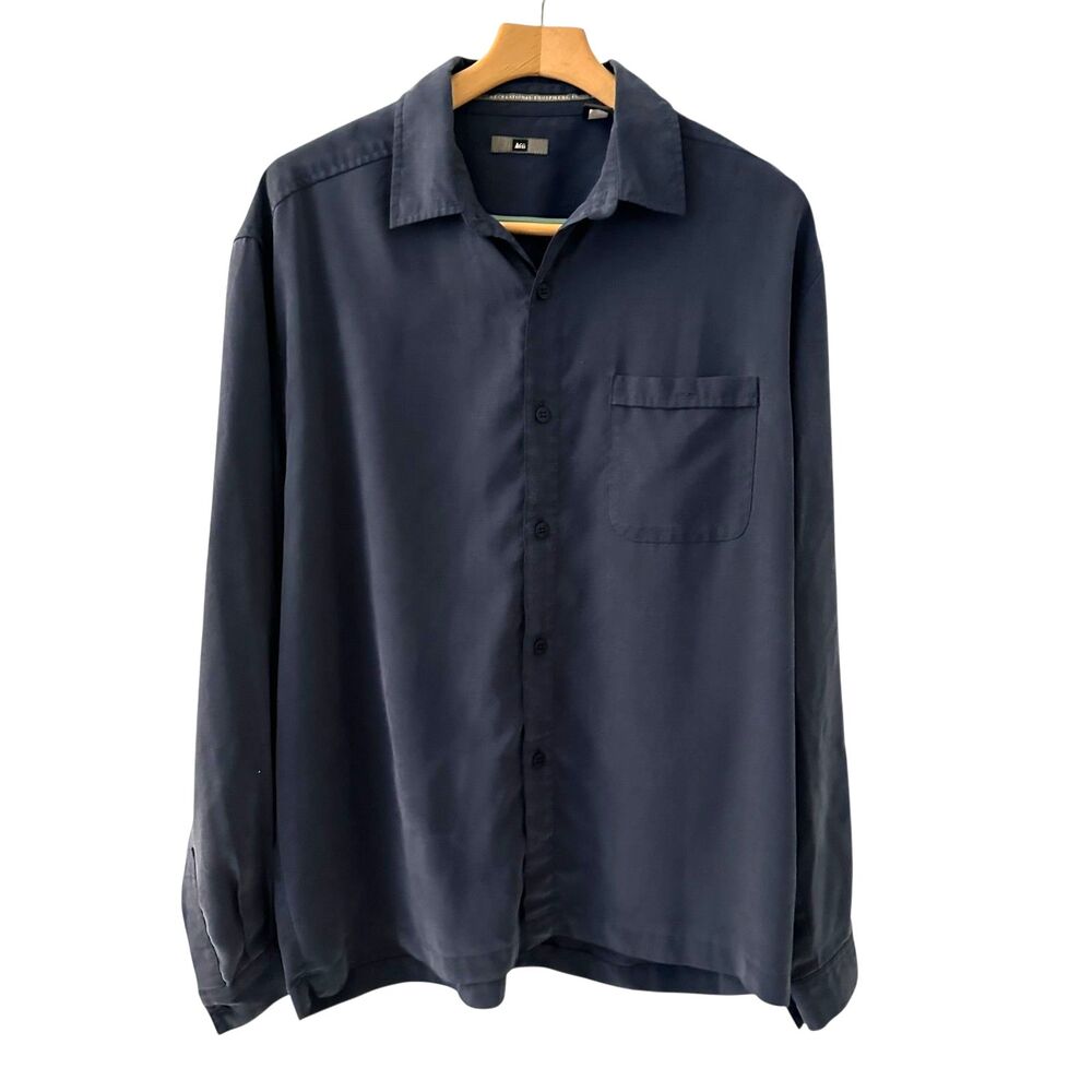 REI Men's Casual Navy Blue‎ Long Sleeve Button Up Rayon Hiking Shirt Size L